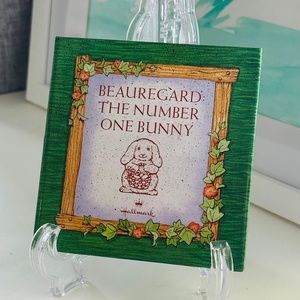NEW 💚🐰💚 Beauregard The Number One Bunny Hallmark Mini Hardcover Gift Book